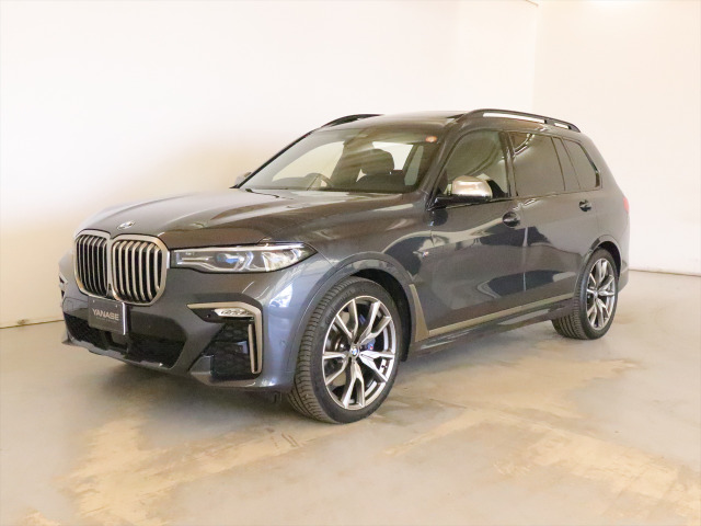 X7M50i 4WD