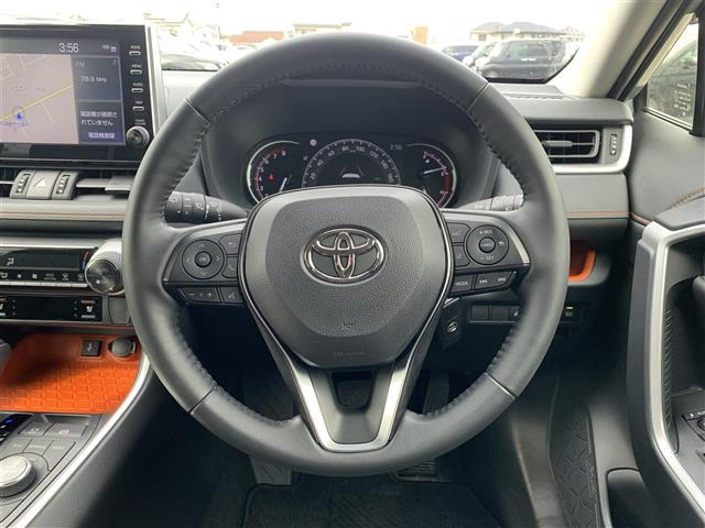 RAV42.0 アドベンチャー 4WD