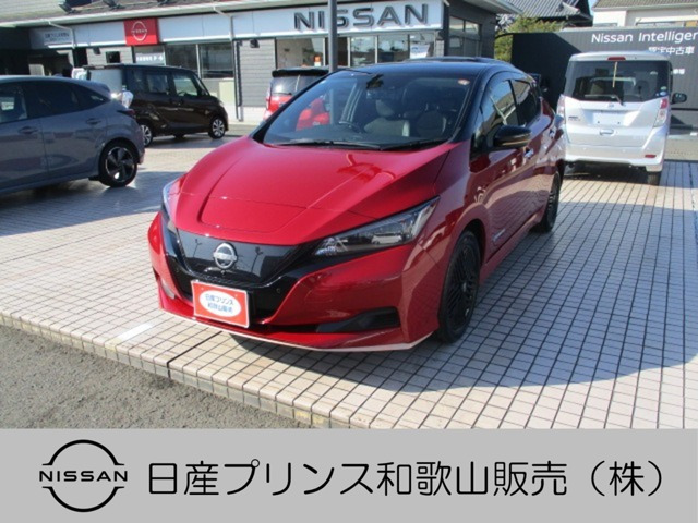 リーフX Vセレクション 90周年記念車