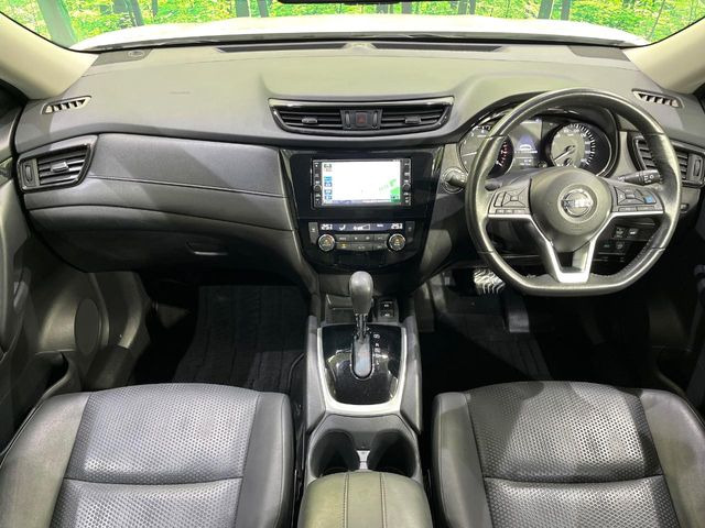 エクストレイル2.0 20Xi