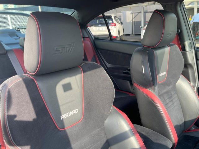 �yRECARO���o�P�b�g�V�[�g�z�l�ԍH�w�Ɋ�Â����ʈ����z�ɂ���č��ւ̕��S�Ⓑ���ԉ^�]���̔�J�������y������ڂŃ��J���Ƃ킩��X�|�[�e�B�ȃ��b�N�X�������ł��B