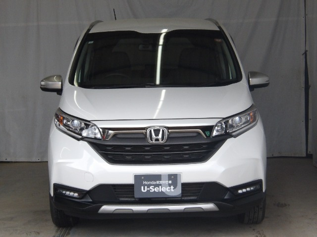 フリード+1.5 クロスター ホンダセンシング 4WD