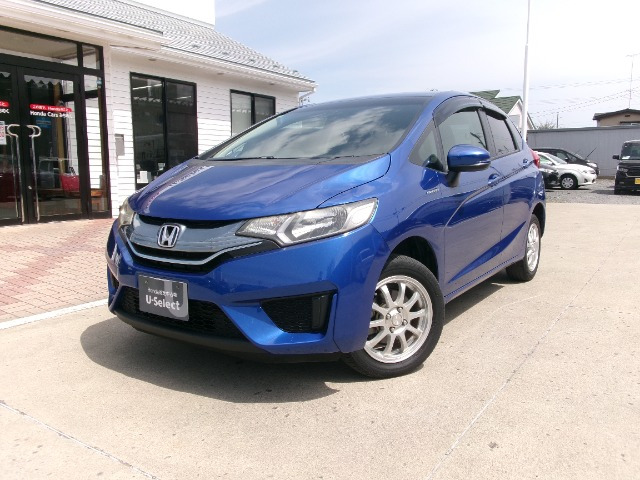フィット1.5 ハイブリッド Fパッケージ 4WD