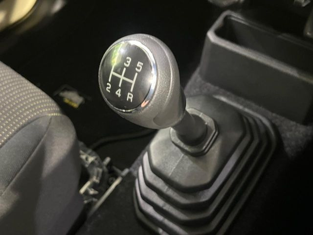 ジムニーノマド1.5 FC 4WD
