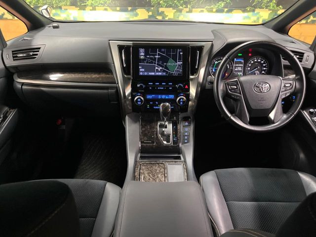 アルファードハイブリッド 2.5 S タイプゴールドII E-Four 4WD