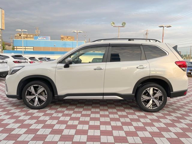 �������x�̃K���X�疌�ŝ����͂������A�㎿�ȃc���E����������B���O����_���J�����؂Ȉ��Ԃ�ی삵�A�F�����E�򉻂�h�~�B�u�e�X�v���b�V���R�[�g�v�A�u�e�v���~�b�T�R�[�g�v���炨�I�т��������܂��B