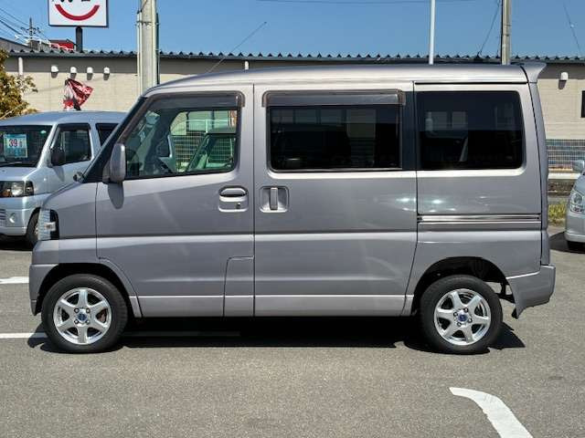 �X�܏Z�� ����s���1-1-31 TEL092-558-5957 �u�T�Ηj���A���T���j���͒�x���ƂȂ�܂��B ���C�y�ɂ��A���������܂�!