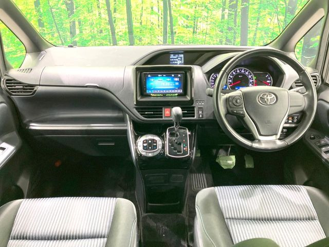 ヴォクシー2.0 ZS 煌II