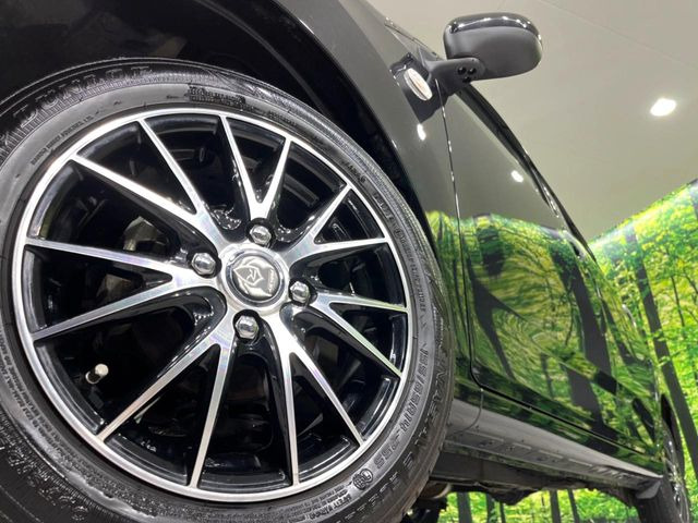 �y14�C���`�A���~�z�C�[���z�O�ςɃ}�b�`�����A���~�z�C�[���𑕒����Ă���܂��B�e��A���~�z�C�[����A�X�^�b�h���X�^�C�����戵�����Ă���܂��B���񂲑��k����������