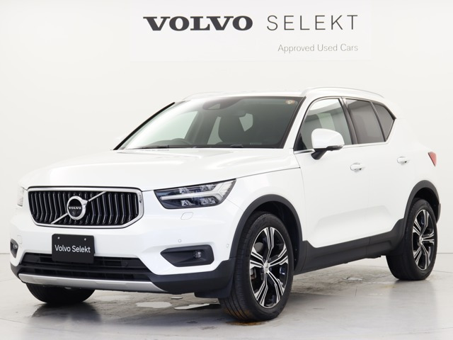 XC40B4 AWD インスクリプション 4WD