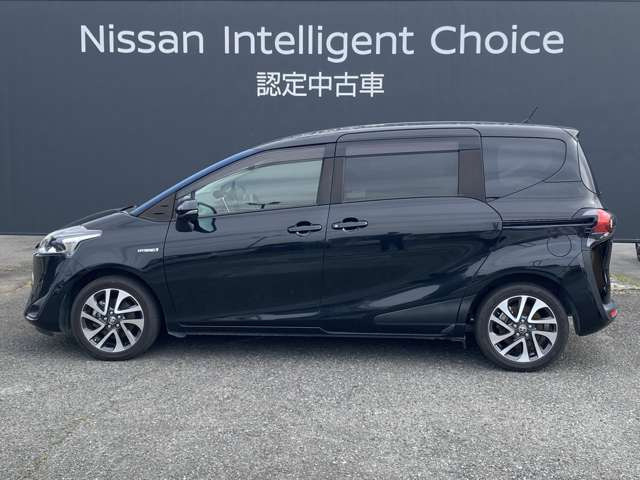 シエンタハイブリッド 1.5 G クエロ