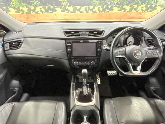 エクストレイル2.0 モードプレミア i 4WD
