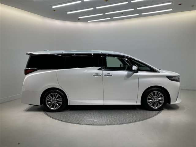 アルファードハイブリッド 2.5 Z