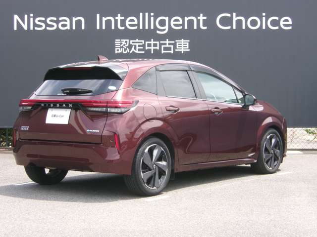 ノートオーラ1.2 G レザーエディション