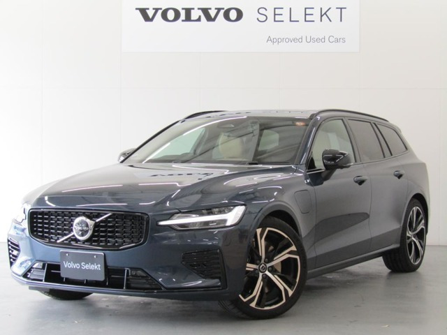 V60リチャージ PHEV T6 AWD アルティメット 4WD