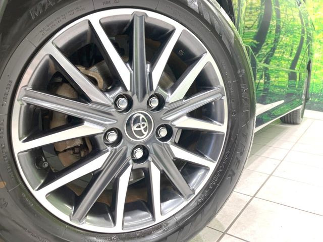 �y����16�C���`�A���~�z�C�[���z�O�ςɃ}�b�`���������A���~�z�C�[���𑕒����Ă���܂��B�e��ЊO�A���~�z�C�[����A�X�^�b�h���X�^�C�����戵�����Ă���܂��B���񂲑��k����������