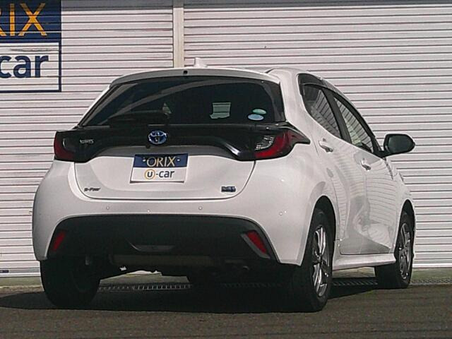 ヤリス1.5 ハイブリッド X E-Four 4WD