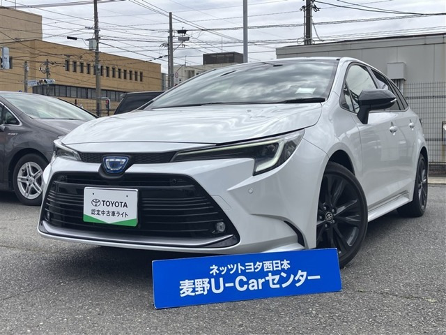 カローラツーリング1.8 ハイブリッド W×B