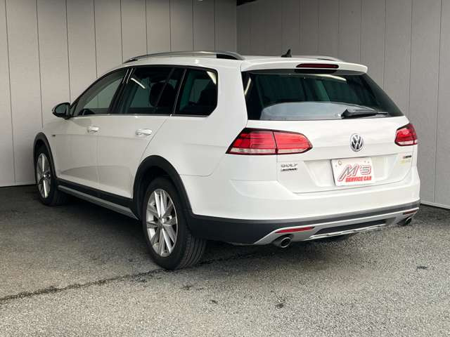�l�C��4WD�A�y�����ԁA�R���p�N�g�J�[�ASUV�A�Z�_���A�~�j�o���A�A���Ԃ܂ŕ��L����葵���Ă���܂��B