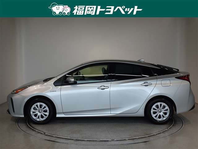 プリウス1.8 S