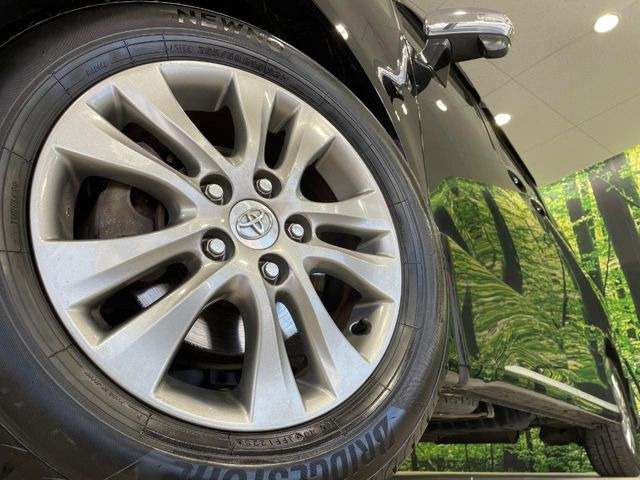 �y����16�C���`�A���~�z�C�[���z�O�ςɃ}�b�`���������A���~�z�C�[���𑕒����Ă���܂��B�e��ЊO�A���~�z�C�[����A�X�^�b�h���X�^�C�����戵�����Ă���܂��B���񂲑��k����������