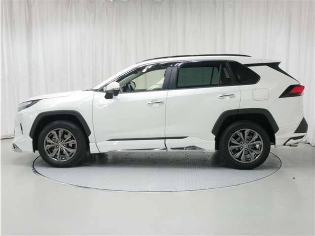 RAV42.5 ハイブリッド G E-Four 4WD