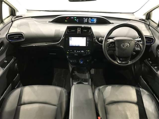 プリウス1.8 S ツーリングセレクション
