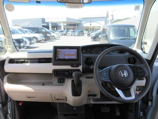 N-BOXG L ホンダセンシング 4WD