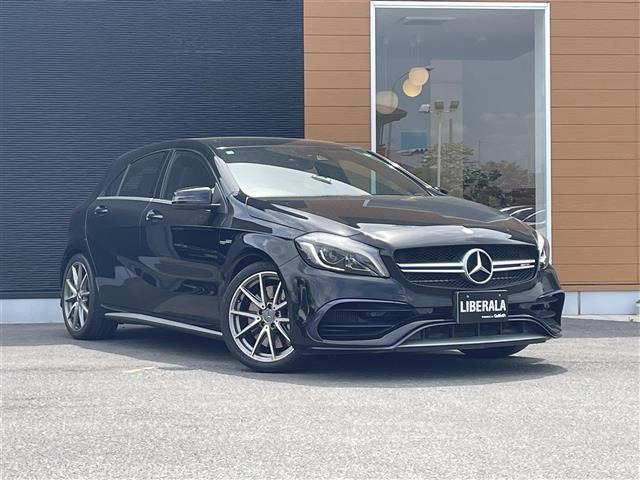 AクラスAMG A45 4マチック レーシングエディション 4WD