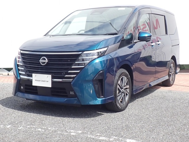 セレナ1.4 e-POWER ルキシオン