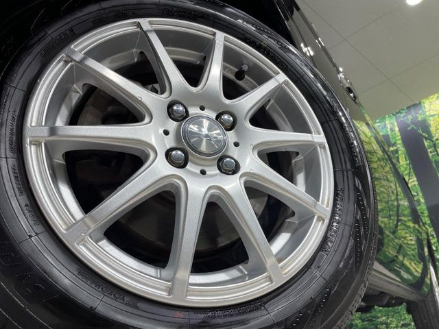 �y15�C���`�A���~�z�C�[���z�O�ςɃ}�b�`�����A���~�z�C�[���𑕒����Ă���܂��B�e��A���~�z�C�[����A�X�^�b�h���X�^�C�����戵�����Ă���܂��B���񂲑��k����������