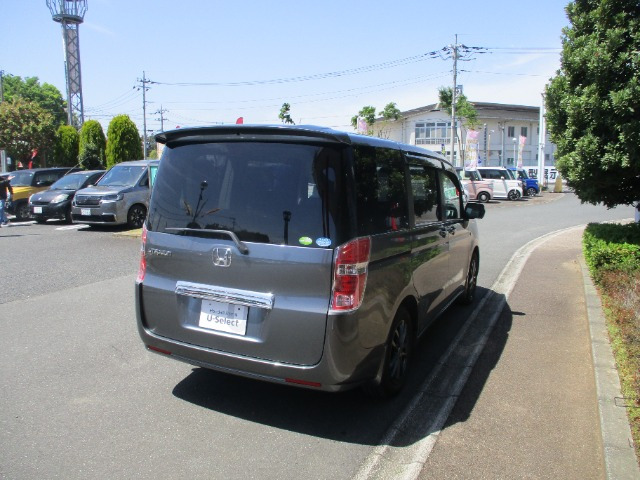 ステップワゴン2.0 G Lパッケージ