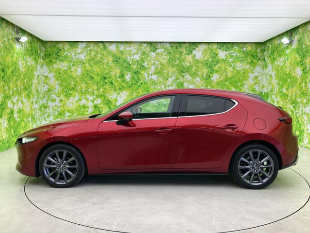 MAZDA3ファストバック1.8 XD Lパッケージ