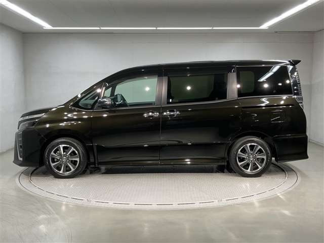 ヴォクシー2.0 ZS 煌III
