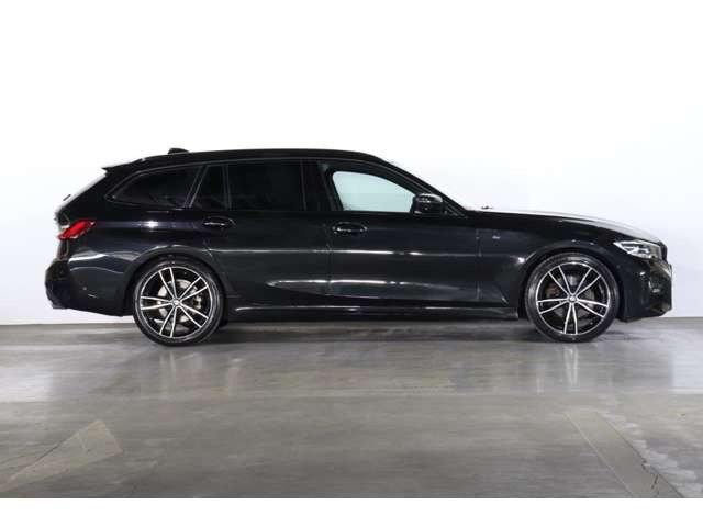 3シリーズツーリング320i Mスポーツ