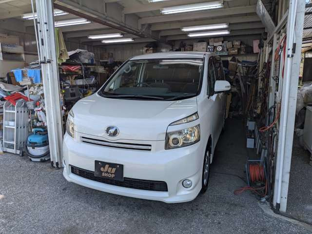 ヴォクシー2.0 X Lエディション