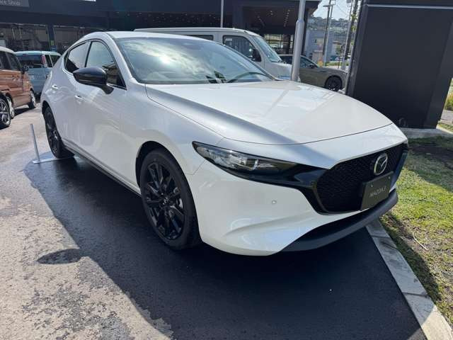 MAZDA3ファストバック1.5 15S ブラック セレクション