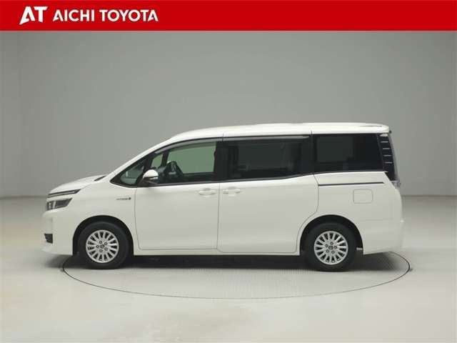 ヴォクシー1.8 ハイブリッド V