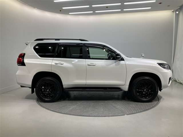 ランドクルーザープラド2.7 TX Lパッケージ 70th アニバーサリーリミテッド 4WD