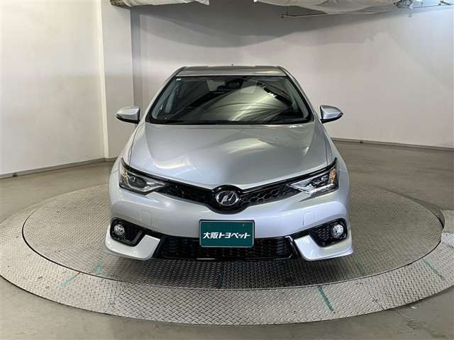 オーリス1.8 RS
