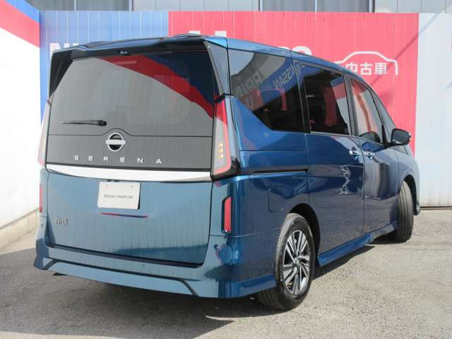 セレナ2.0 ハイウェイスターV