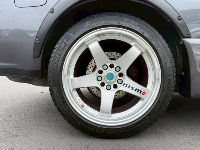 気になるお車がありましたら右の電話番号から直接お店にお問い合わせください。支払方法から車両情報、状態までなんでもご説明させて頂きます。スタッフ一同ご連絡お待ちしております。