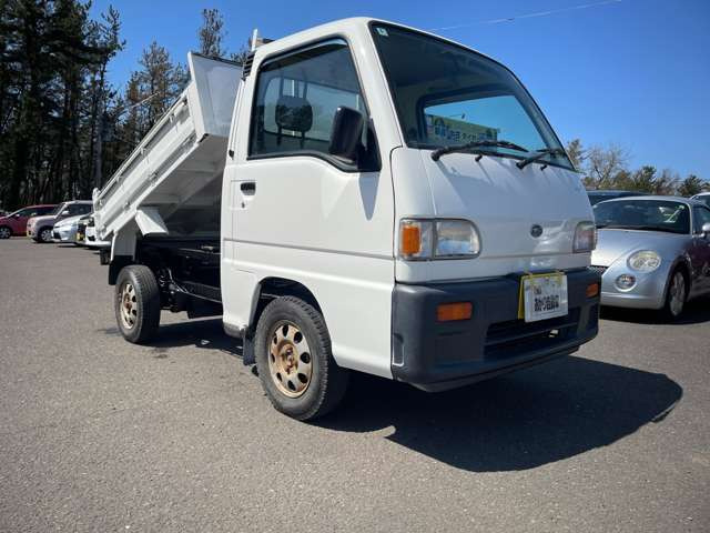 サンバートラックダンプ 4WD