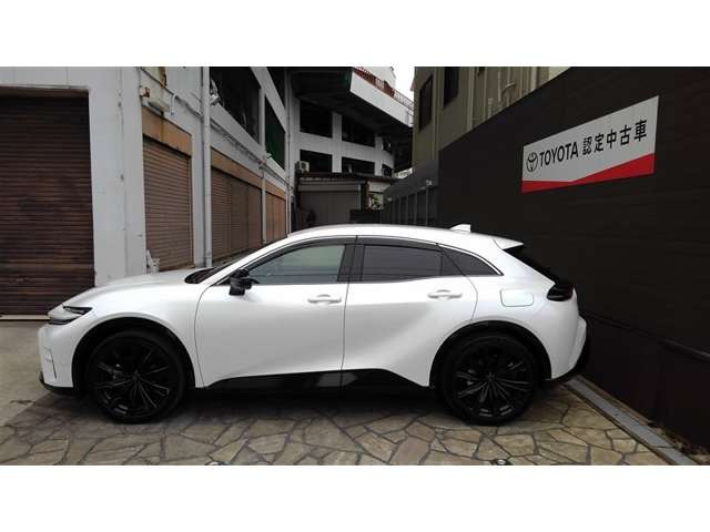クラウンスポーツ2.5 Z E-Four 4WD