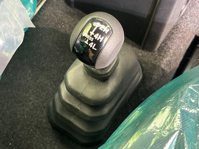 ジムニーノマド1.5 FC 4WD