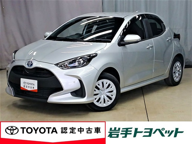 ヤリス1.5 ハイブリッド X E-Four 4WD