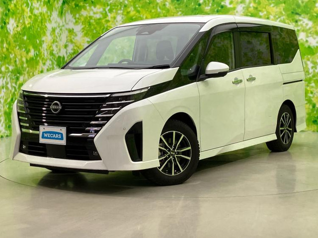 セレナ1.4 e-POWER ハイウェイスターV