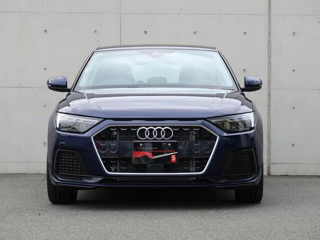 A1スポーツバック25 TFSI アドバンスド