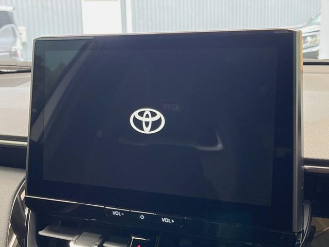 �y10.5�C���` �f�B�X�v���C�I�[�f�B�I�z���ʂ̃f�B�X�v���C��AppleCarPlay��AndroidAuto�����p�\�B�傫�ȉ�ʂŃX�}�z�i�r�A�v���������p���������܂���