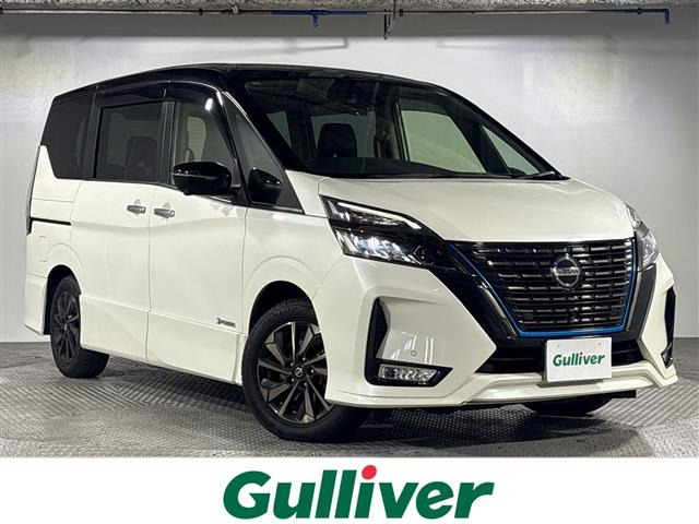 セレナ1.2 e-POWER ハイウェイスターV アーバンクロム